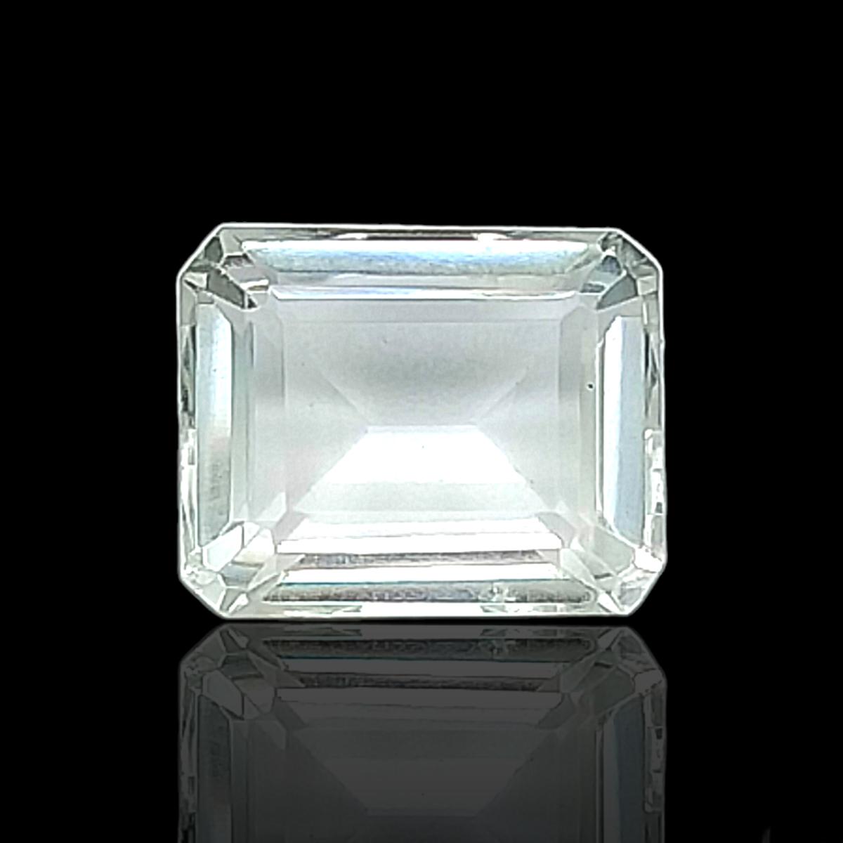 Crystal Quartz - 7.8 Carat (8.57 Ratti) - Origin - India