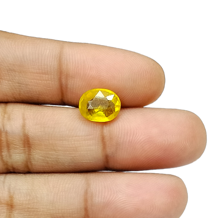 Yellow Sapphire-2.5 Carat (2.83 Ratti)-Origin-Bangkok
