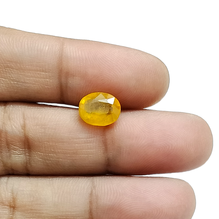Yellow Sapphire-2.7 Carat (3.0 Ratti)-Origin-Bangkok