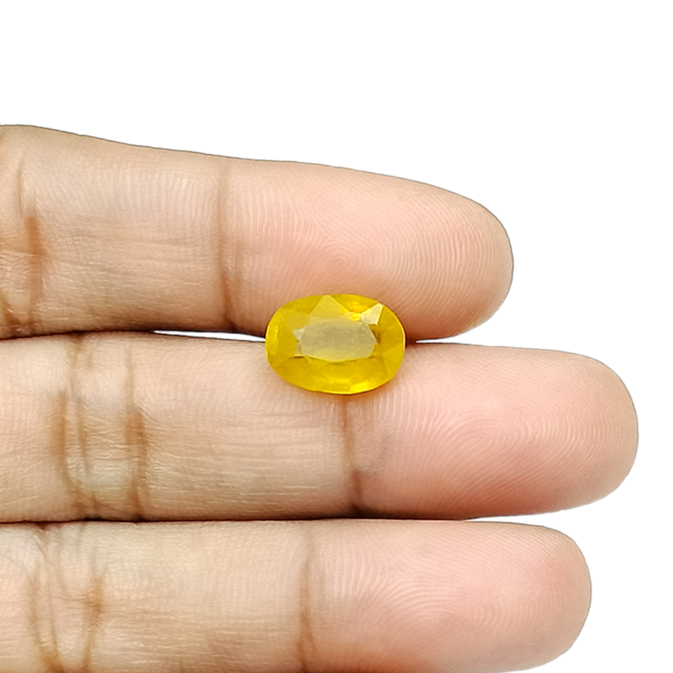 Yellow Sapphire-4.4 Carat (4.9 Ratti)-Origin-Bangkok