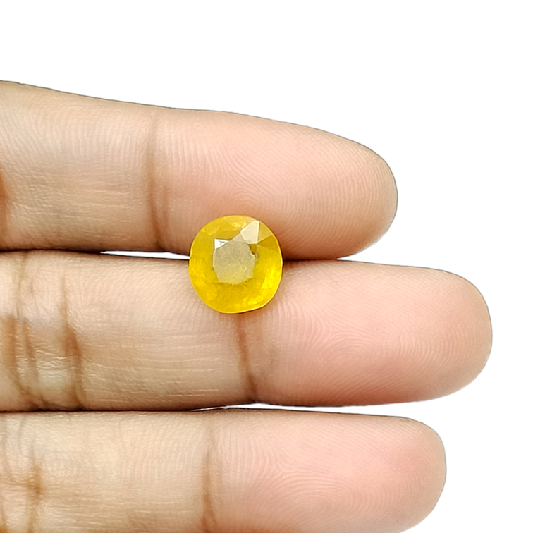 Yellow Sapphire-4 Carat (4.3 Ratti)-Origin-Bangkok
